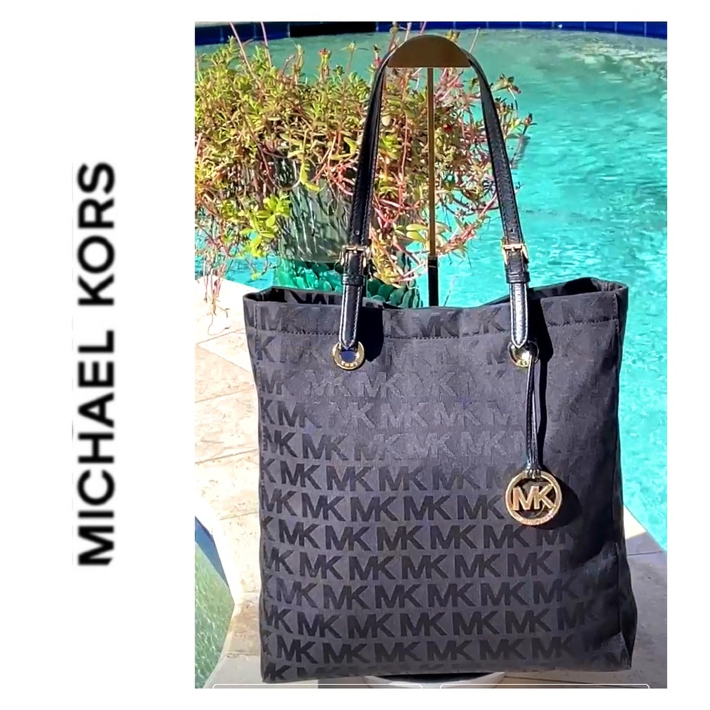 Michael Kors Black Canvas Signature Jacquard Print Tote w/Gold-Tone Hardware